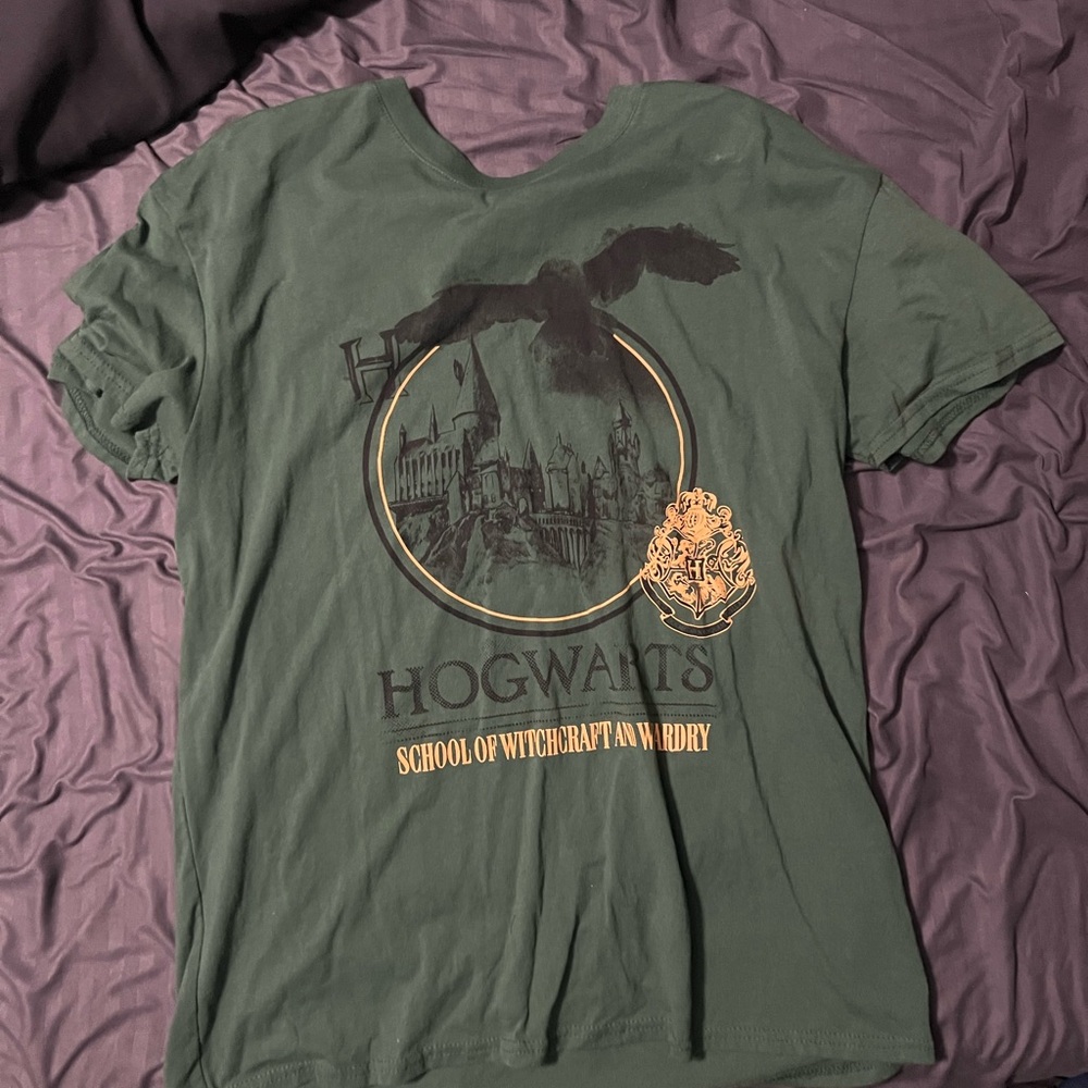 Green Hogwarts T-Shirt